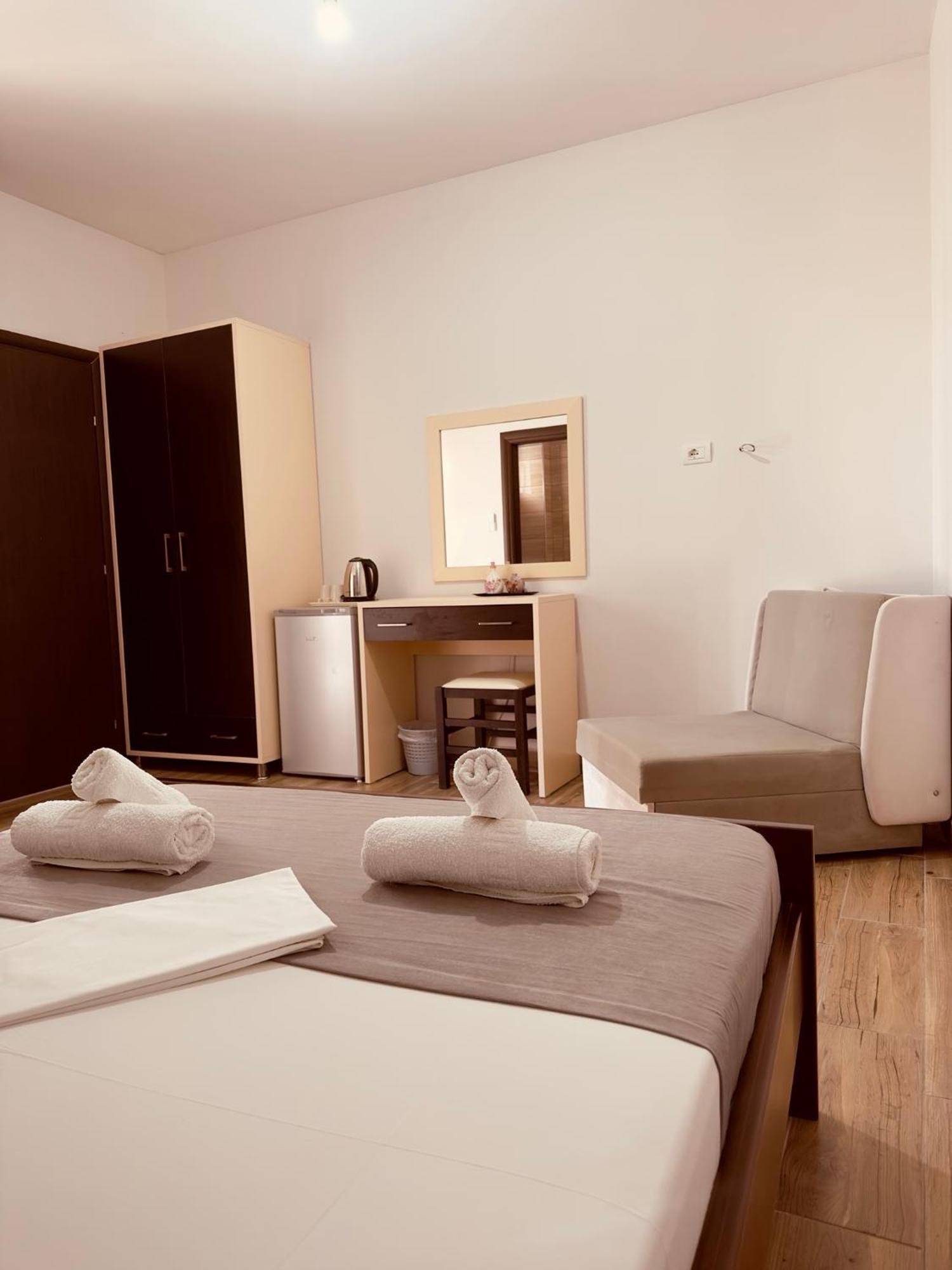 Villa Merkuri Himare Ngoại thất bức ảnh