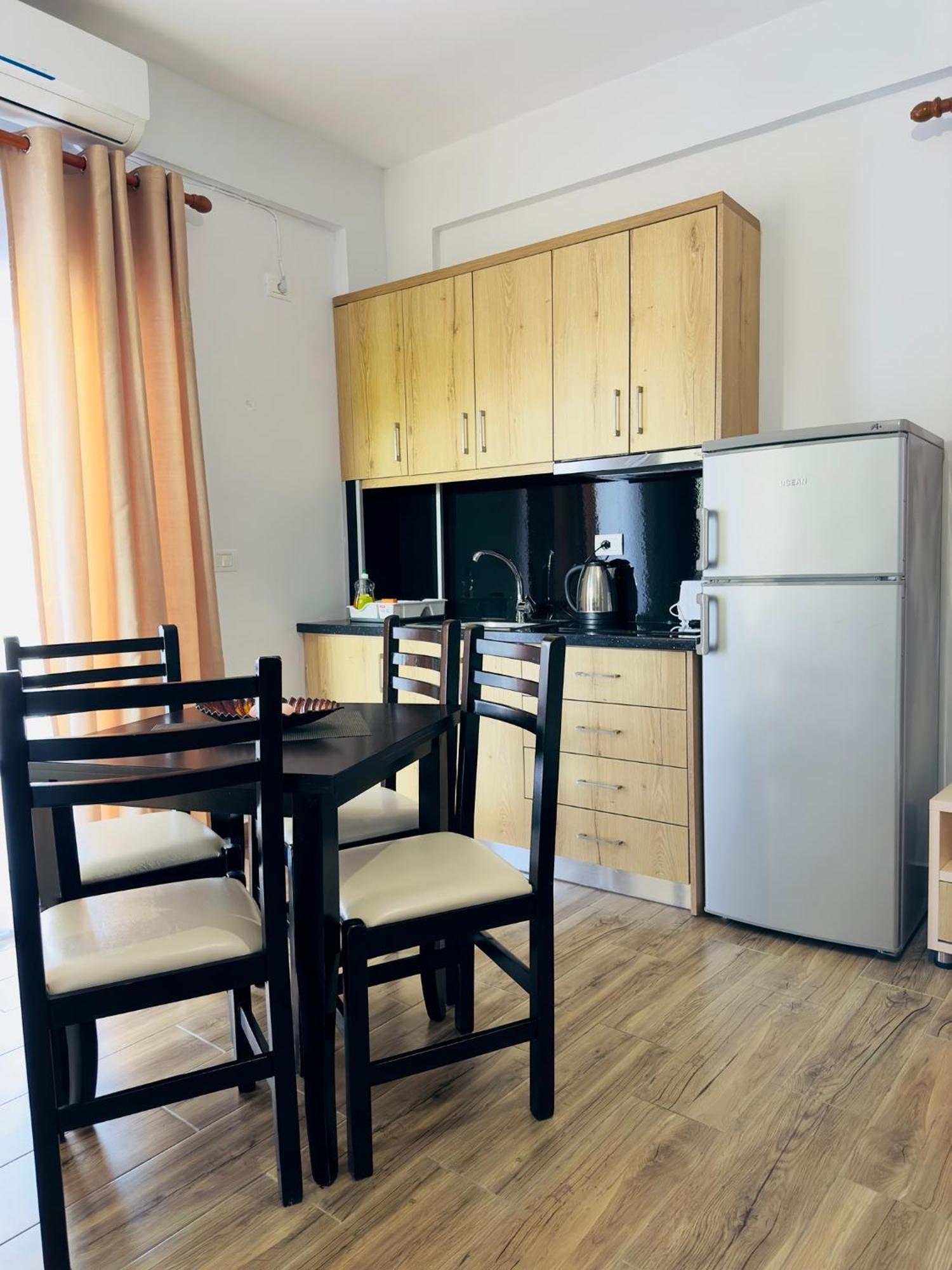 Villa Merkuri Himare Ngoại thất bức ảnh