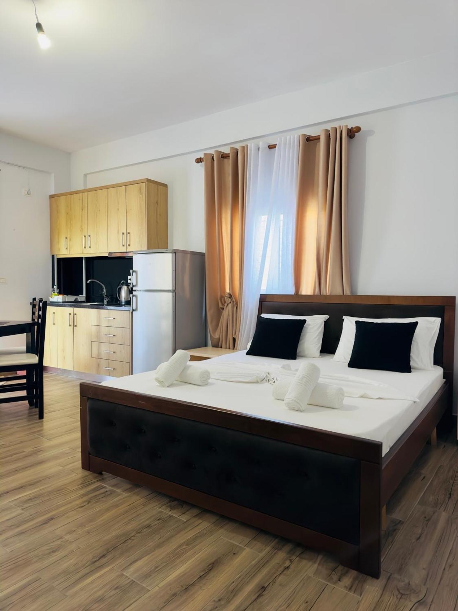 Villa Merkuri Himare Ngoại thất bức ảnh