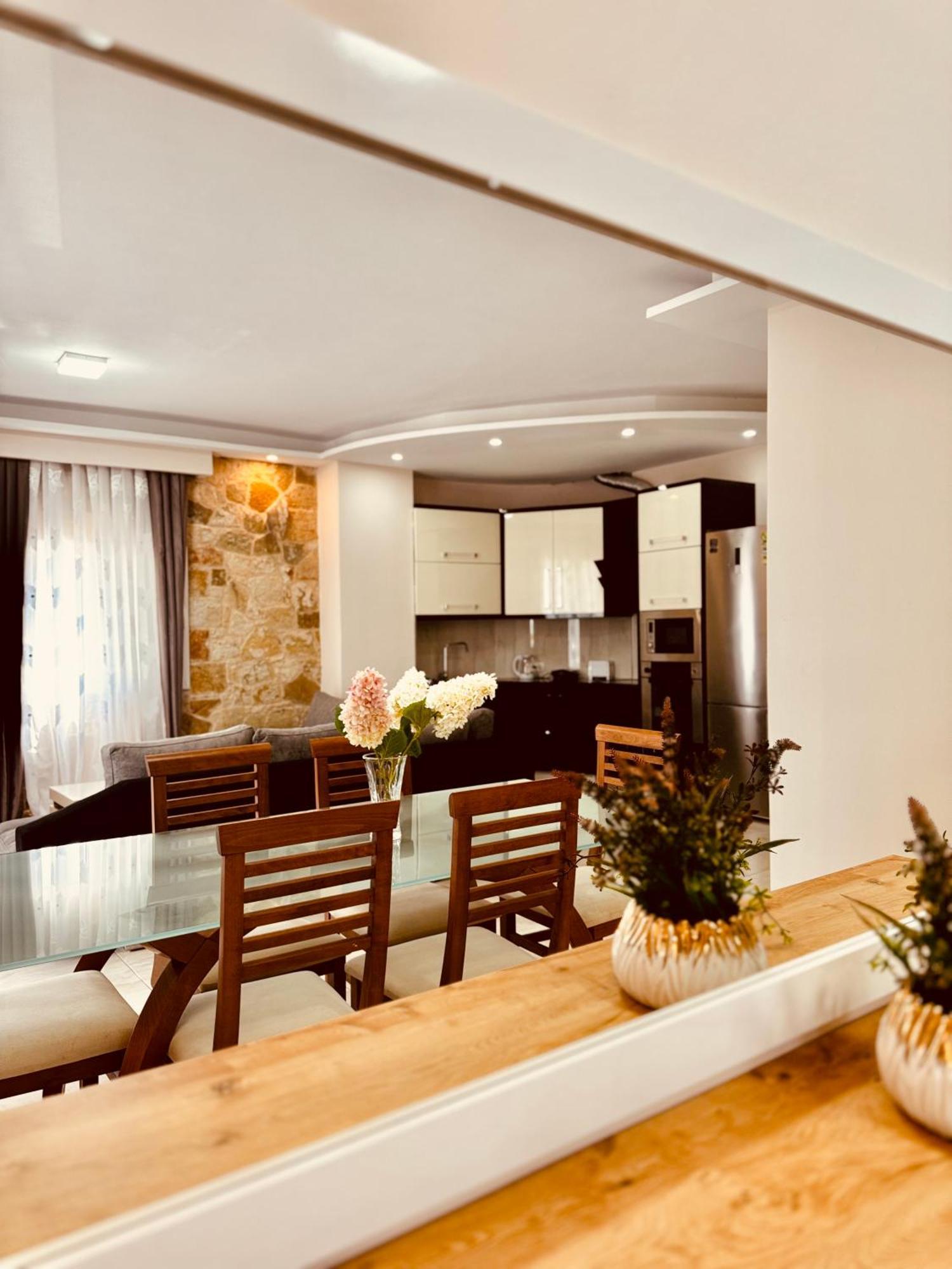Villa Merkuri Himare Ngoại thất bức ảnh